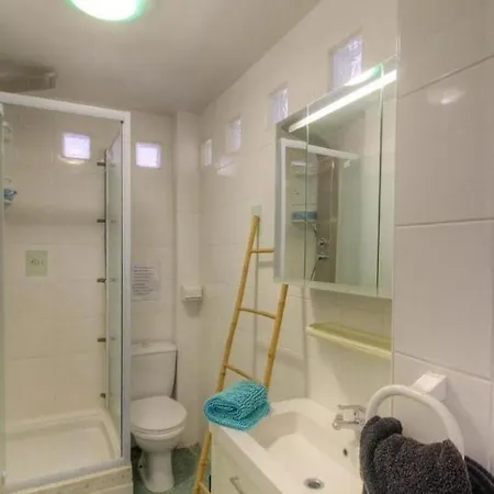 Location Familiale 6 Personnes Entre Propriano Et דירה *